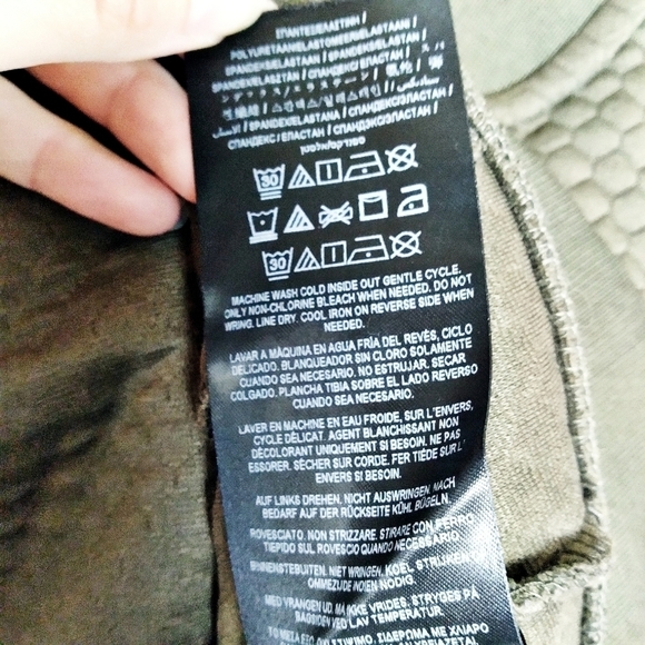 G by Guess Army Green Quilted Textured Zip Up Jacket - Picture 8 of 11